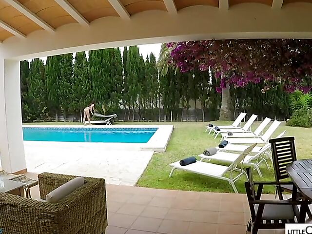 POV pool blowjob with bikini babe Little Caprice