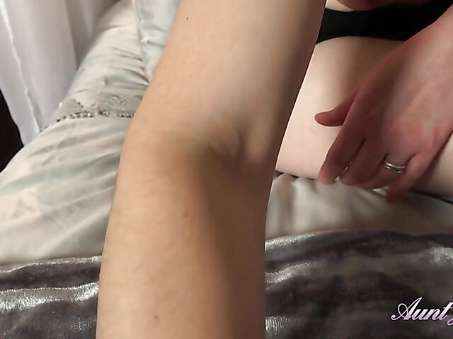 Cute MILF Aurora gives you what you want in her bedroom