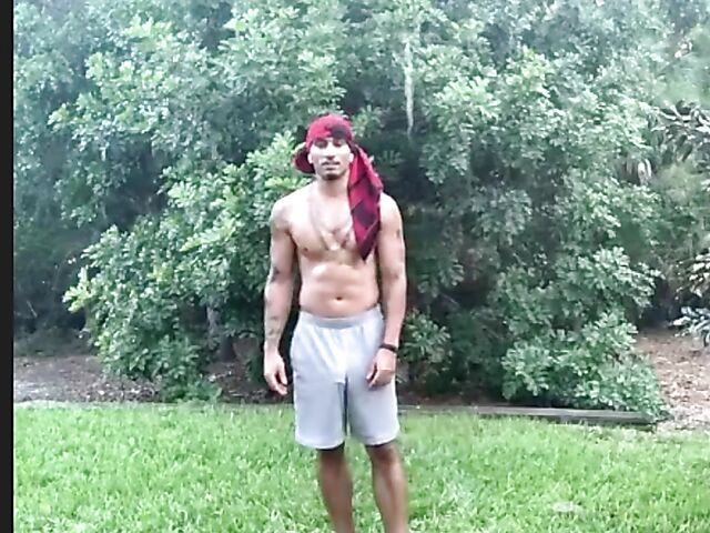 Jet Setting Jasmine's gym fuck fantasy with King Noire