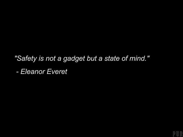 Lola Fae - Fully clothed sex is a safe way to fuck during the pandemic