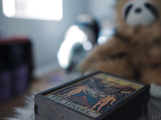 Lola Fae - Fully clothed sex is a safe way to fuck during the pandemic