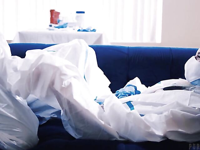 Lola Fae - Fully clothed sex is a safe way to fuck during the pandemic