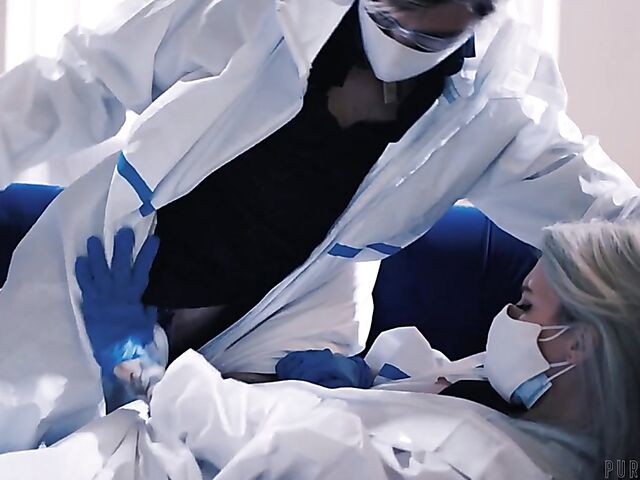 Lola Fae - Fully clothed sex is a safe way to fuck during the pandemic