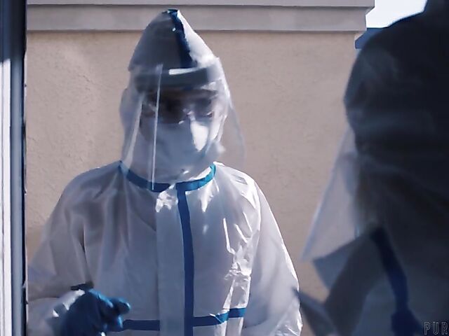 Lola Fae - Fully clothed sex is a safe way to fuck during the pandemic