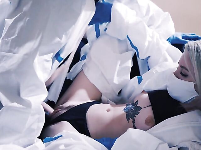 Lola Fae - Fully clothed sex is a safe way to fuck during the pandemic