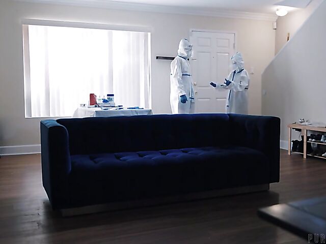 Lola Fae - Fully clothed sex is a safe way to fuck during the pandemic