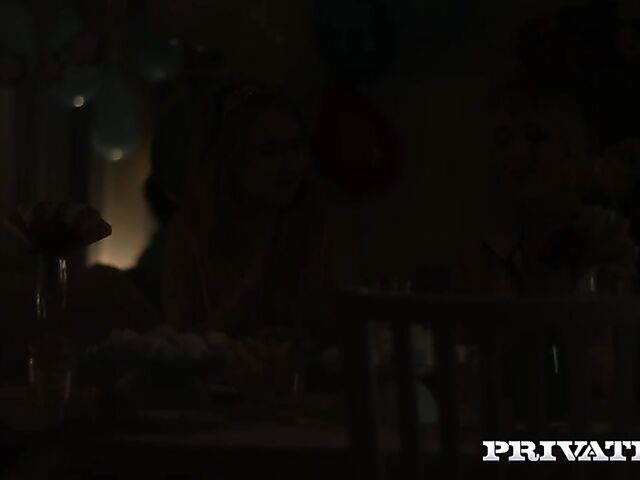 Birthday threesome and FFM anal with Hanna Ray and Light Fairy