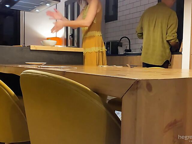 Sali & Quin - Dinner for too and table fuck from above