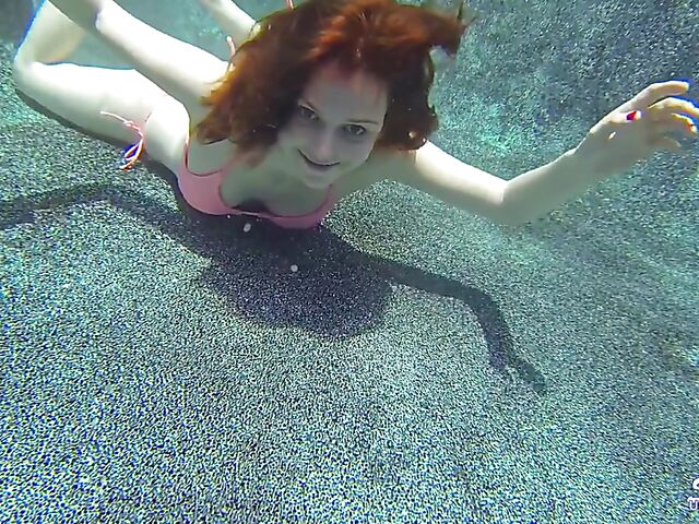 Emma Evins - Redheaded bikini babe's underwater training