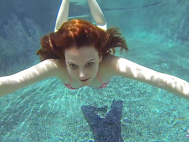Emma Evins - Redheaded bikini babe's underwater training