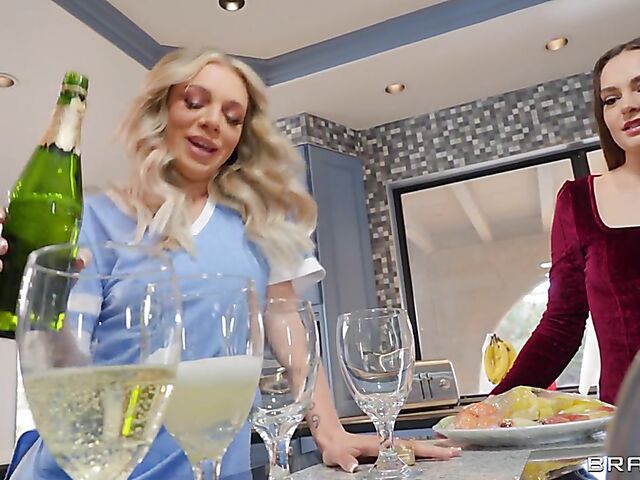 Tiffany Watson - Huge squirt followed by good fuck