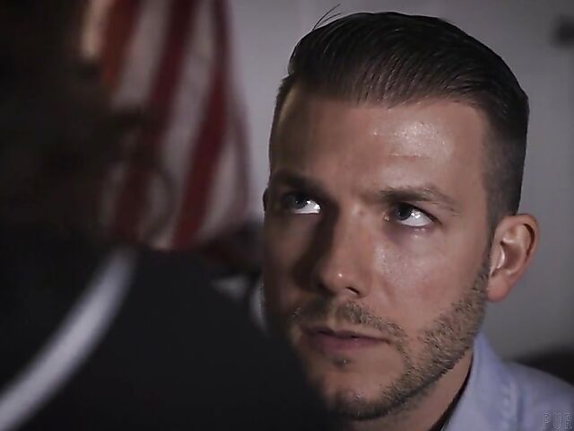 Evelyn Claire fucks passionately and gets cum on belly