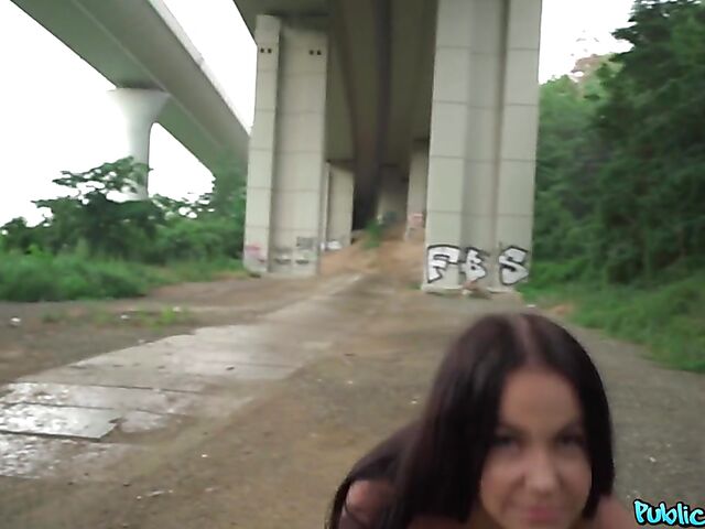 Outdoor POV fuck for money under the bridge with Chloe Bailey
