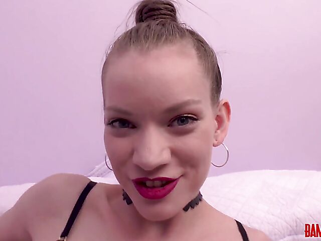 Pantyhose seduction and anal pounding with Erin Everheart aka Nym Fleurette