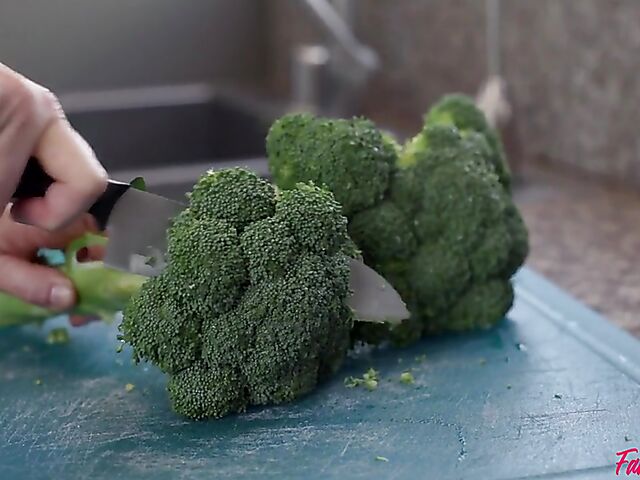 Christie Stevens & Kenzie Reeves- Milf and teen get nailed in bed and have a foursome