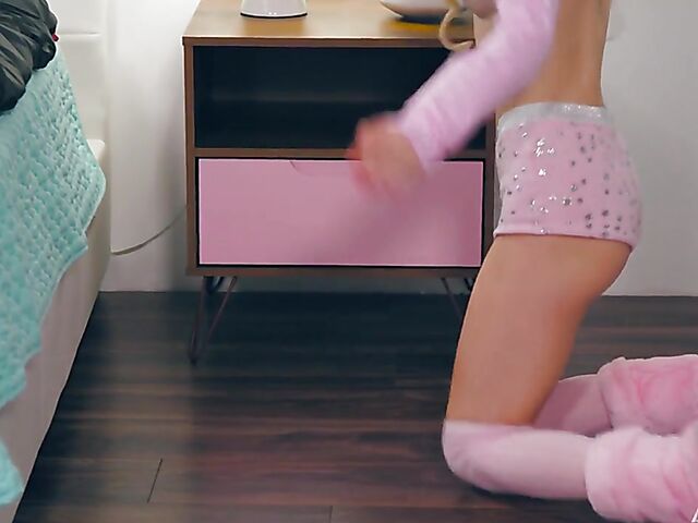 Kenzie Reeves - Stuck petite blonde teen doggystyle fucked