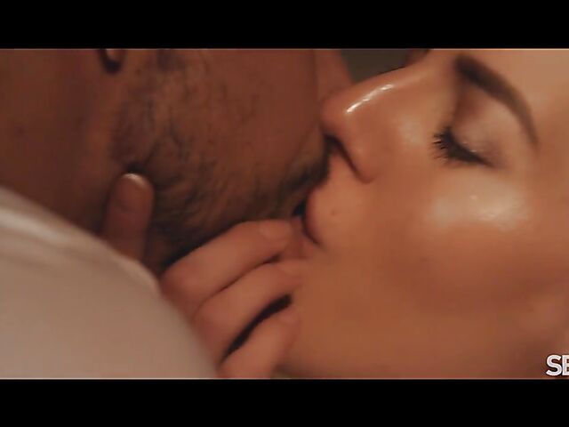 Eveline Dellai & Angelo Godshack - Bar fuck and wine