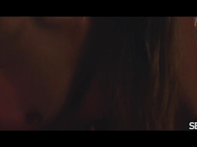 Eveline Dellai & Angelo Godshack - Bar fuck and wine