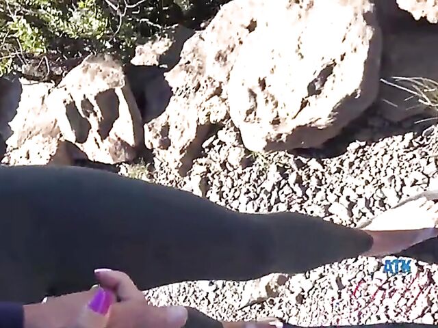 Virtual POV adventure with exotic girlfriend Alexia Anders