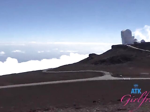 Virtual POV adventure with exotic girlfriend Alexia Anders