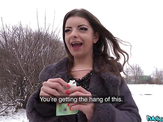 Public pick up and sex for cash with slutty Mary Jane