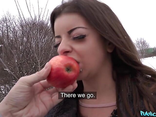 Public pick up and sex for cash with slutty Mary Jane