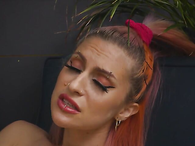 Nova Zone - Flexible gymnast's pantyhose masturbation