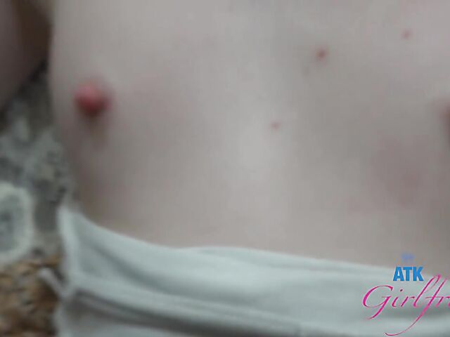 Scarlet Skies - Pretty cute redhead POV fucked