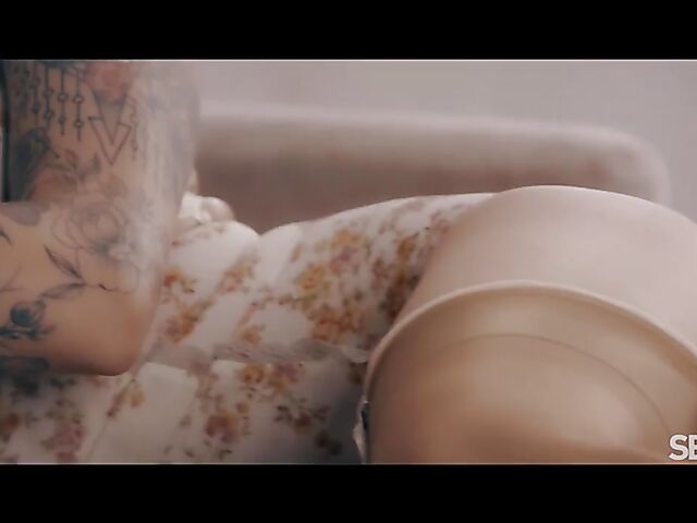 Sensual sex in lingerie with stunning Vanessa Decker