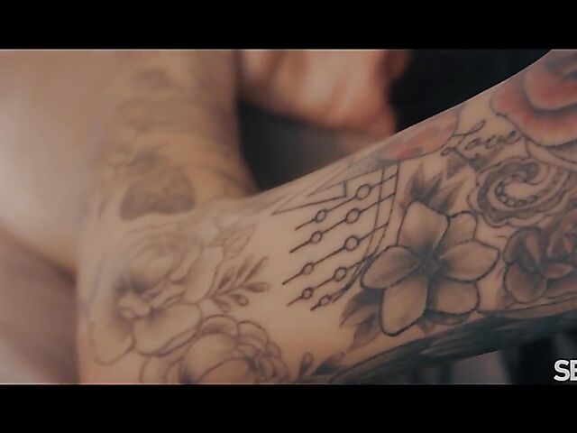 Sensual sex in lingerie with stunning Vanessa Decker