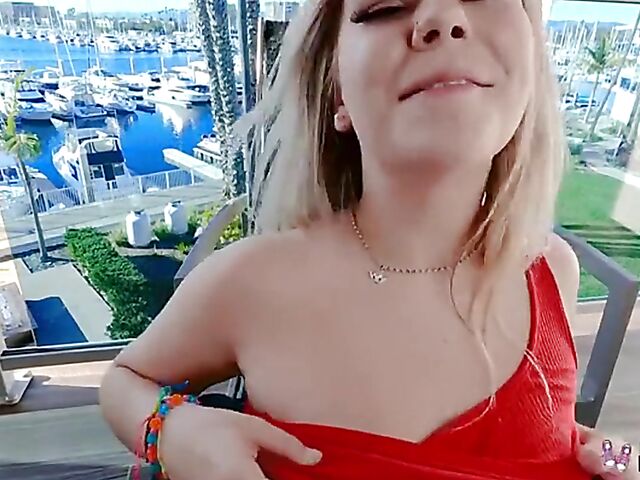 Natural busty teen Percy Sires gets nailed in California
