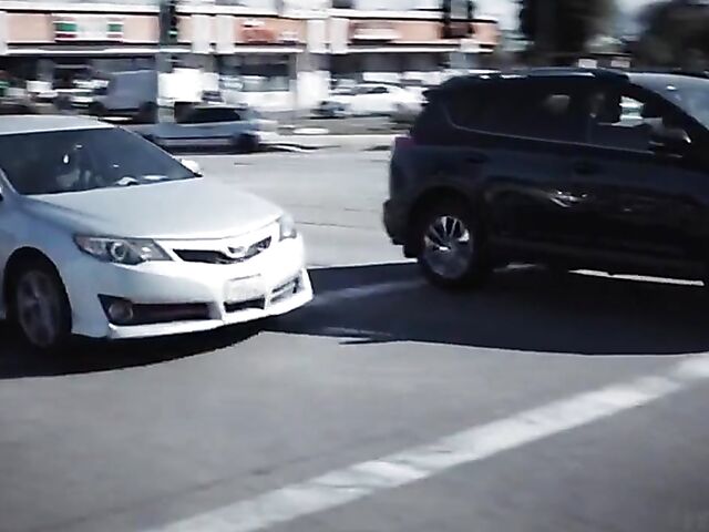 Michael Vegas fucks natural MILF Siouxsie Q like it used to be