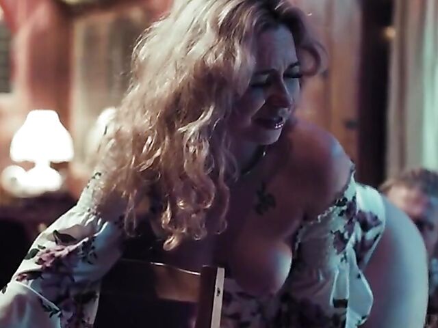 Michael Vegas fucks natural MILF Siouxsie Q like it used to be