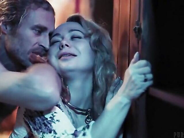 Michael Vegas fucks natural MILF Siouxsie Q like it used to be