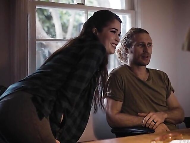 Michael Vegas fucks natural MILF Siouxsie Q like it used to be