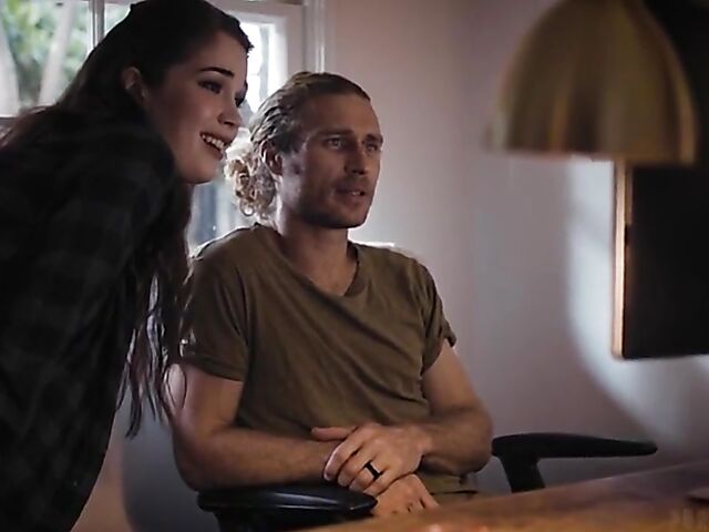 Michael Vegas fucks natural MILF Siouxsie Q like it used to be