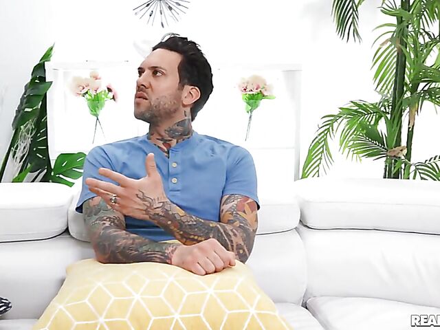 Azul Hermosa's big fake boobs are a real turn on