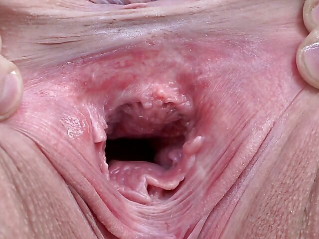 Asdis Loren - Extreme pussy close up in the public place