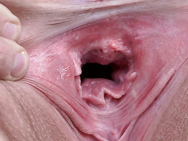 Asdis Loren - Extreme pussy close up in the public place