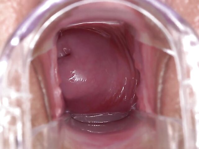 Cindy Shine's pussy gape session with her hitachi wand and speculum