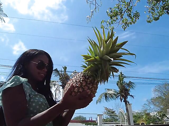 Outdoor solo with exotic Sofi Vega in Mexico