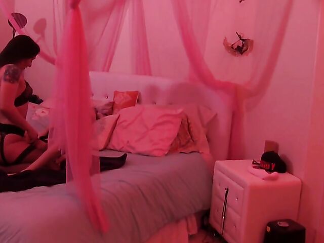 Sinn Sage lesbian strapon threesome with Kyaa Chimera in her bedroom