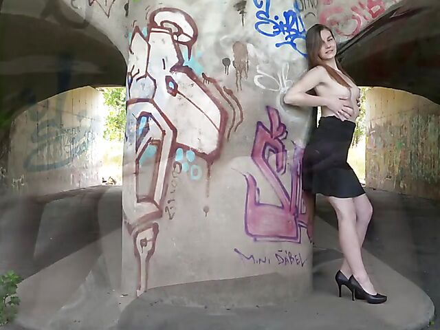 Look inside Elena Vega's widely spread pink pussy