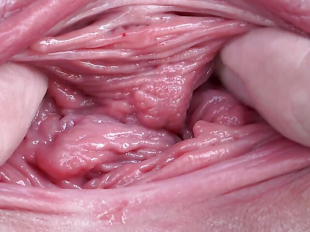 Look inside Elena Vega's widely spread pink pussy