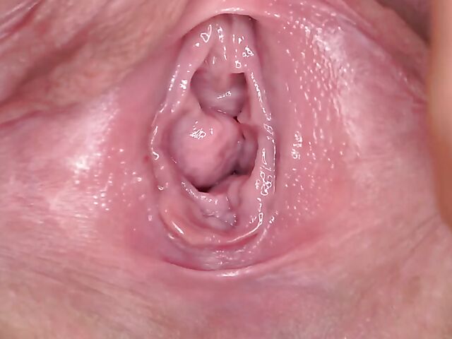 Sweet Zuzi's spread pussy lips on the stairs for you