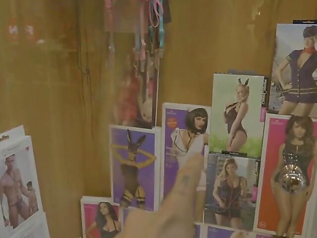 Interracial couple Annika and Johnny are addicted to toys