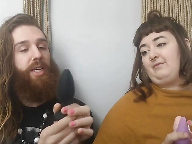 Stephen gets anal fingered and fisted by his BBW GF Almond