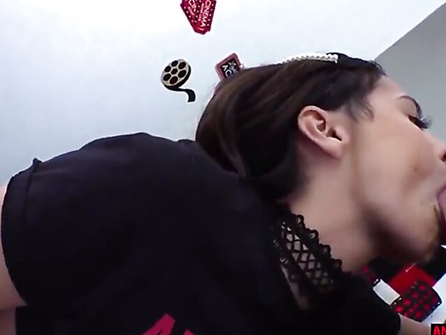 Thick ass anal and gape with juicy Violet Starr