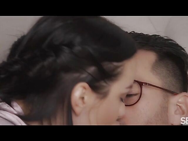 Delicious brunette Lady Gang seduces nerdy John Price into passionate sex