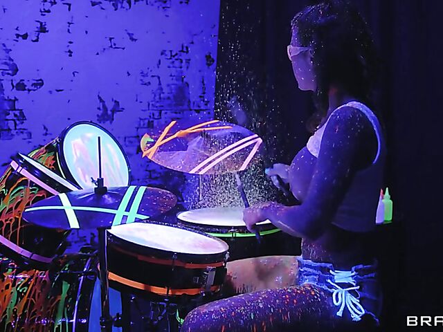 Black light paint and tattoo anal with hot drummer Felicity Feline